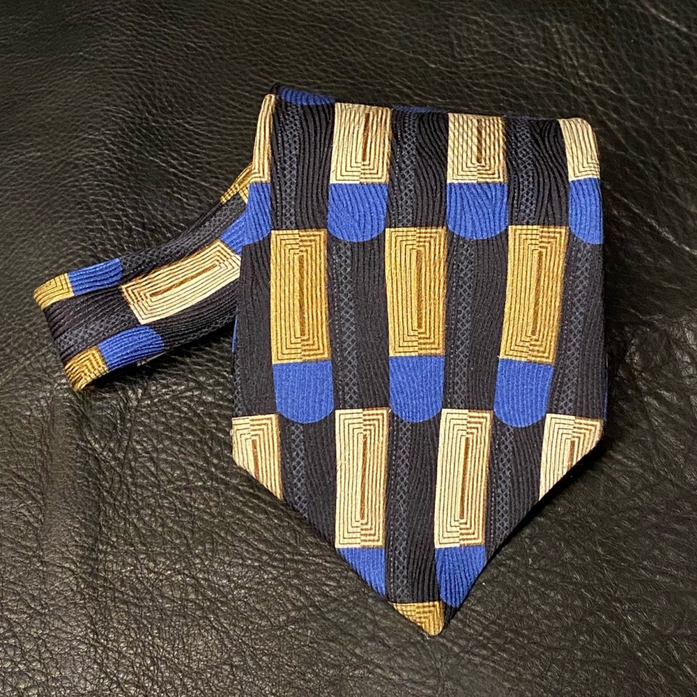 GianFranco Ferretti silk tie made in Italy Blues & Browns geometric pattern